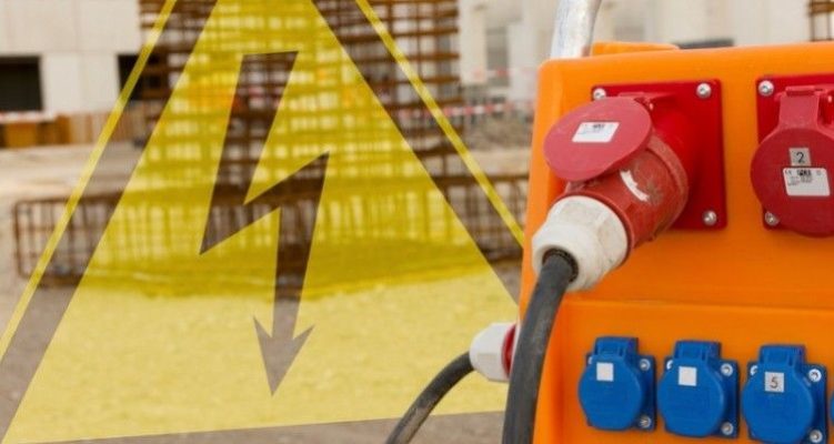 Baustrom, Strom, Stromklau, Stromkasten, Kabel, Starkstrom, Stecker, Baustelle, Stromverteiler, Verteilerkasten, Sicherheit, Gefahr, Symbol, Zeichen, Hinweis, Warnschild, Anschluss, Energie, Energieversorgung, Steckdose, Stromanschluss, versorgen, Baugwerbe, Elektrik, Energie, Kasten, Starkstromsteckdose, Starkstromstecker, Stromanschluss, Stromschlag, Stromversorgung, Stromverteilerkasten, Stromverteilung, Verteilerschrank